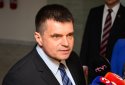 Nový minister školstva Peter Plavčan sa dnes ujal úradu