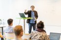 Vyššie úrokové sadzby sú aktuálne horším scenárom – hovorí ekonóm Alexandru Minea