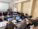 Na Slovenskej technickej univerzite sa začala pilotná fáza projektu zlepšovania digitálnych zručností seniorov